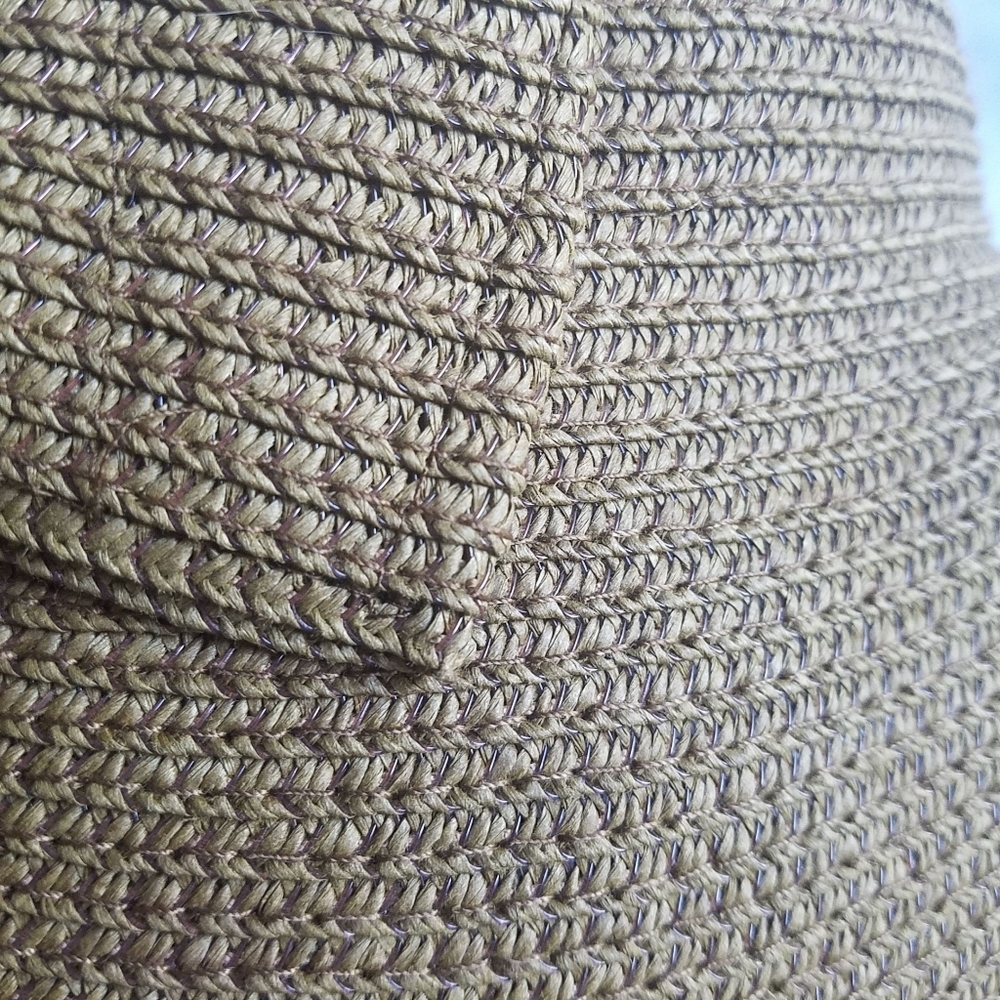Fancy Sun Hat With Bow - Picture 4 of 8